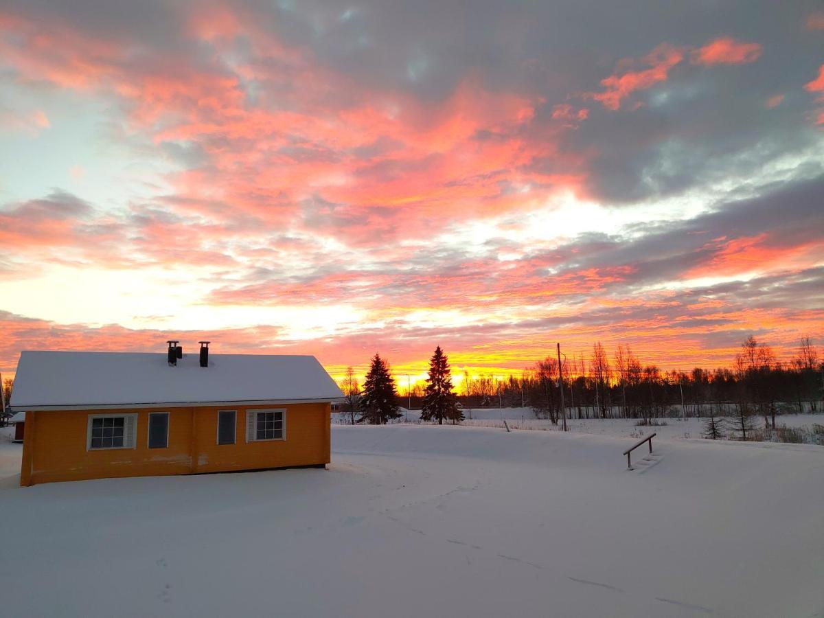Ullan Kyla Hotel Kittilä Екстериор снимка