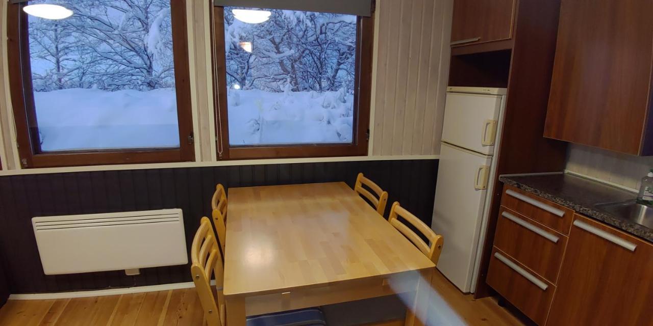 Ullan Kyla Hotel Kittilä Екстериор снимка
